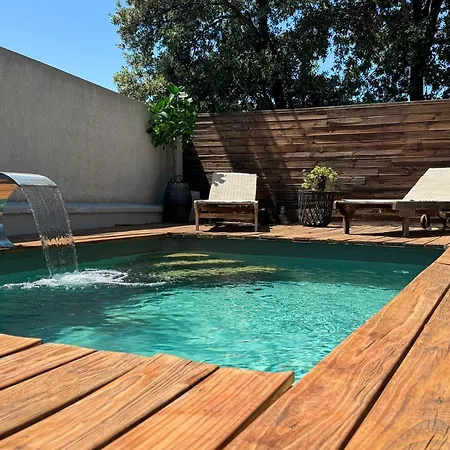 Séjour chez l'habitant Ste Marguerite Elegant T2 Avec Terrasse *